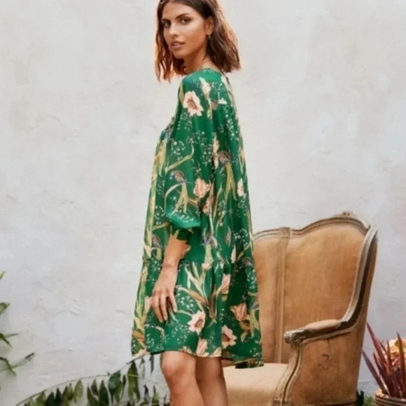 Happy x Nature Dresses & Skirts - Happy X Nature by Kate Hudson luna dress in flowers size Small